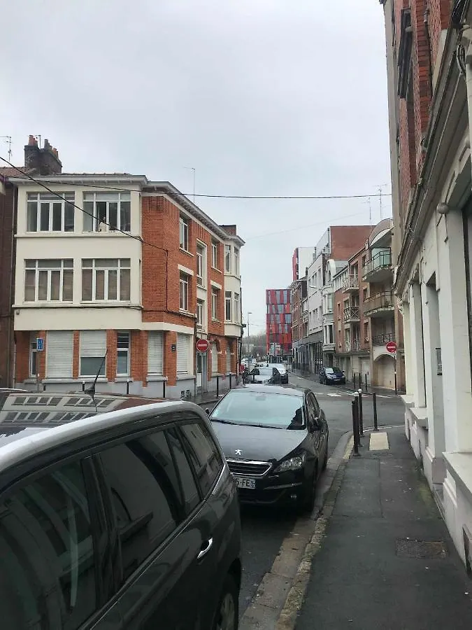 Cosy Appartement Proche Gares Lille Apartman